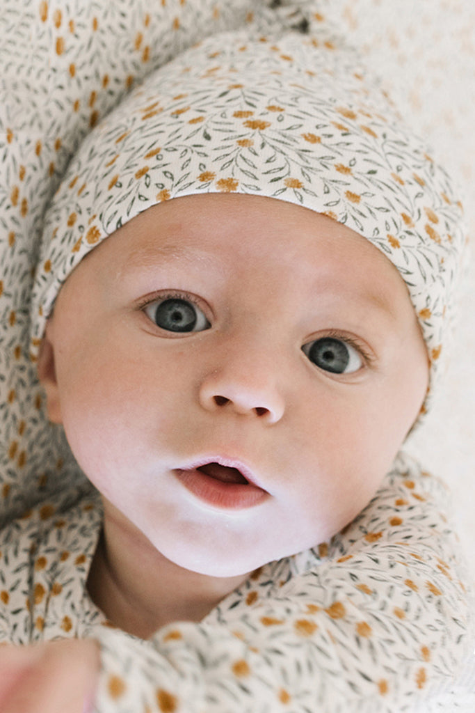 Cream Chequer Knotted Hat – Solly Baby