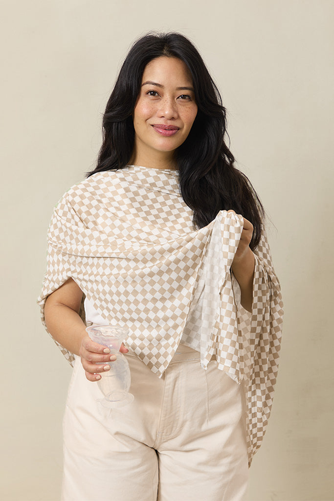 Cream Chequer Nursing Cover