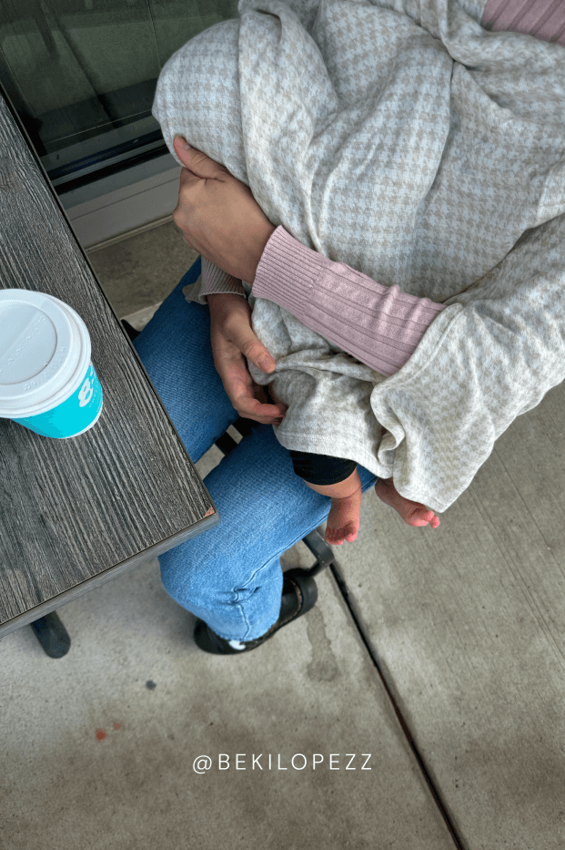 Cream Houndstooth Nursing Cover